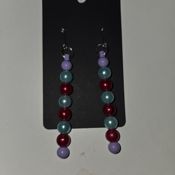 Elegant Multicolor Beaded Earrings - Picture 1 of 1